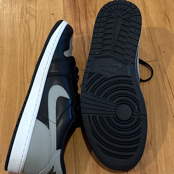 Jordan 1 Low OG Shadow Black CZ0790-003 Men Size 10 Excellent Condition w/Box - Picture 5 of 9